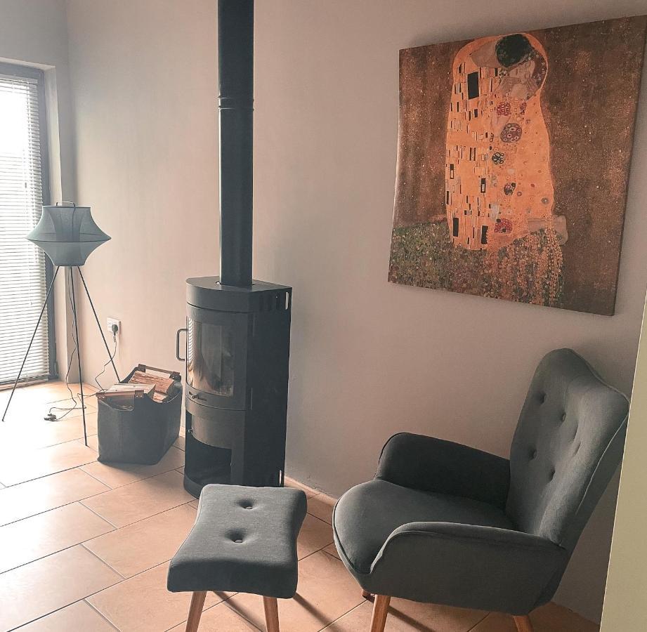 The Blue Door Apartment Cahersiveen Εξωτερικό φωτογραφία