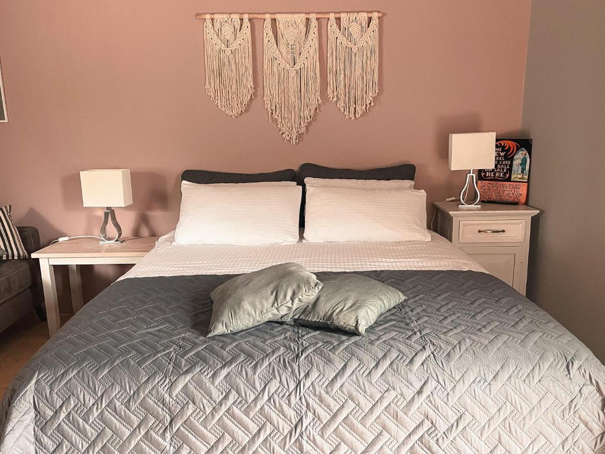 The Blue Door Apartment Cahersiveen Εξωτερικό φωτογραφία